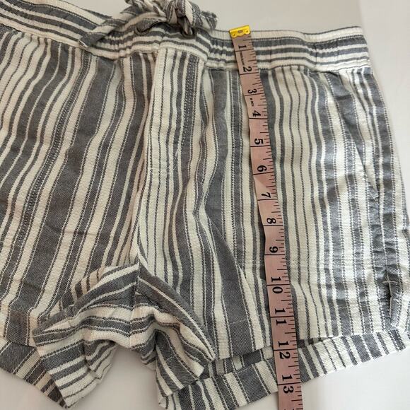 Sanctuary Women's Blue White Striped Drawstring Shorts Size Medium Coastal - Picture 9 of 10